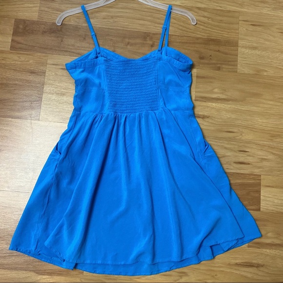 Express Dress - Picture 2 of 4